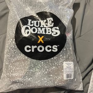 Brand new, never worn Luke Combs X Crocs M12